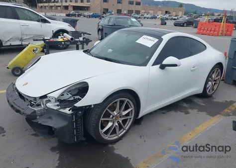 2016 Porsche 911 Carrera/Carrera 4/Carrera 4 Black Edition/Carrera Black Edition z USA, uszkodzony, nr VIN WP0AA2A97GS106079